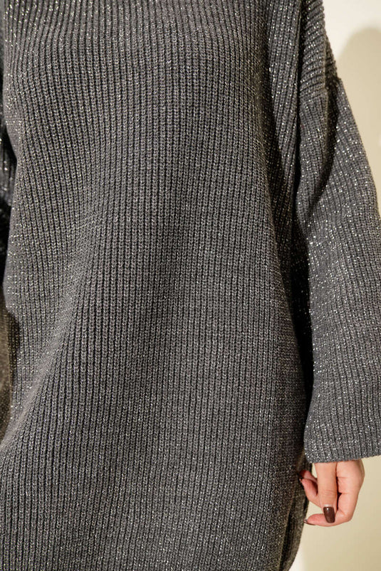 Tunica ampia in maglia glitterata con scollo rotondo, grigio fumo
