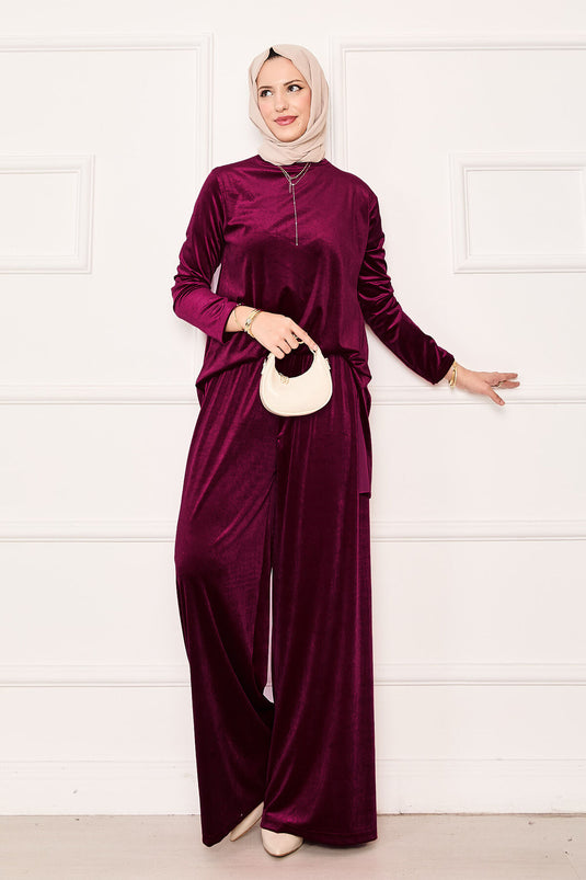 Costume deux pièces confortable en velours fuchsia