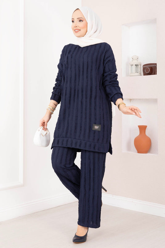 Zweiteiliges Set mit bequemer Hose in Marineblau