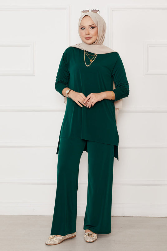 بدلة ساندي من قطعتين بتصميم كاجوال بلون زمرد