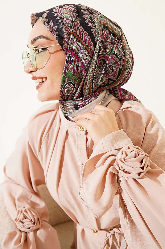Retro Pattern Elegance Scarf Beige