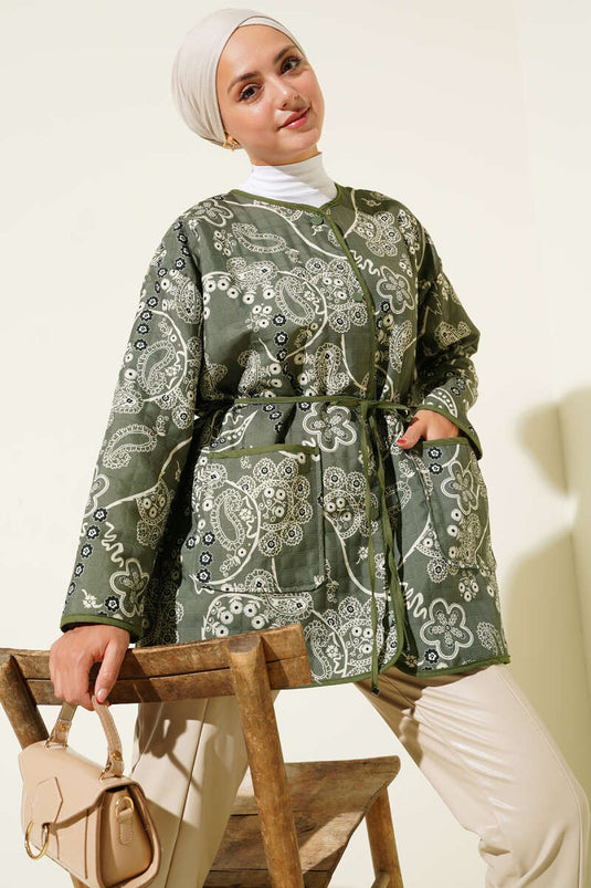 سترة مبطنة بنمط ريترو باللون الكاكي