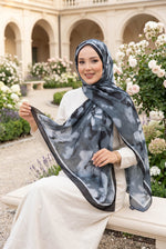 Série De Foulards À Fleurs Roses En Noir