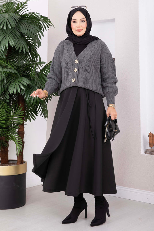 Strickjacke Mit Knöpfen In Anthrazit