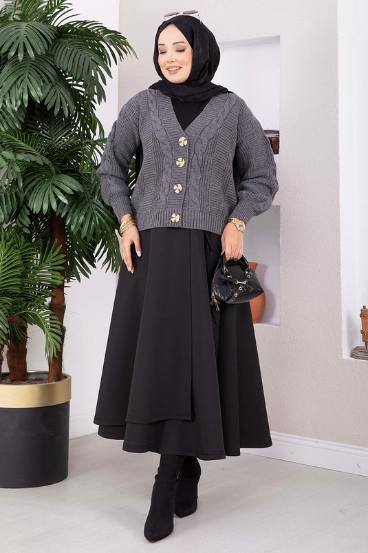 Strickjacke Mit Knöpfen In Anthrazit