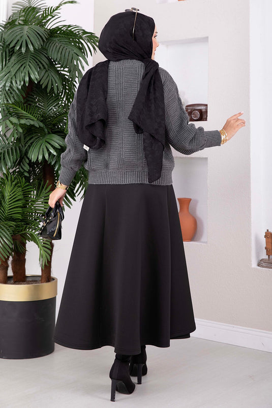 Strickjacke Mit Knöpfen In Anthrazit