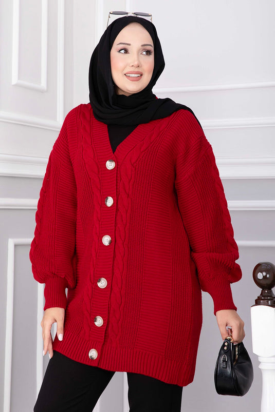Rote Strickjacke Mit Zopf-Details Und Knöpfen