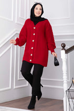 Gilet En Tricot Rouge À Détails Tressés Et Boutons