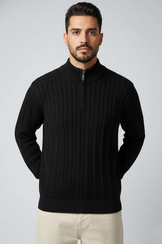 Pull en maille noir avec détail de tresse et fermeture éclair