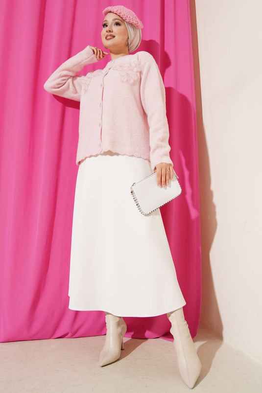 Bearded Flower Motif Cardigan Pink