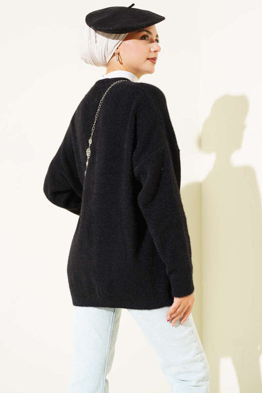 Strickjacke mit Bartknöpfen, Schwarz