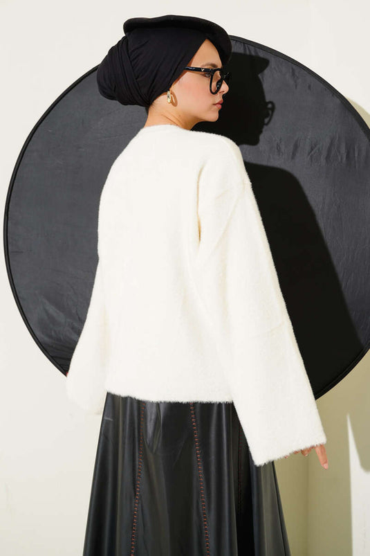 سترة محبوكة أساسية بلحية غير رسمية بلون بيج فاتح