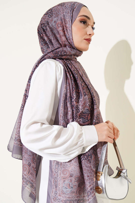 شال من فرو المنك بنقشة حلزونية ريترو