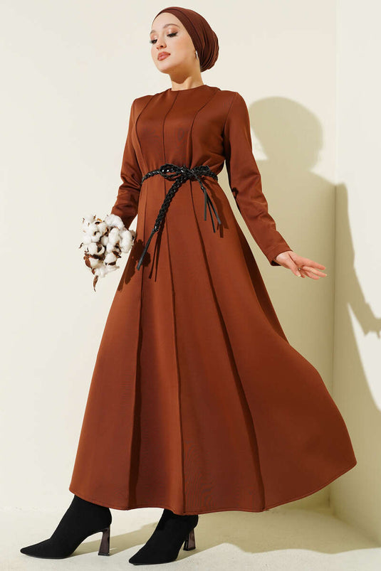 Robe ceinturée en cuir de plongée marron