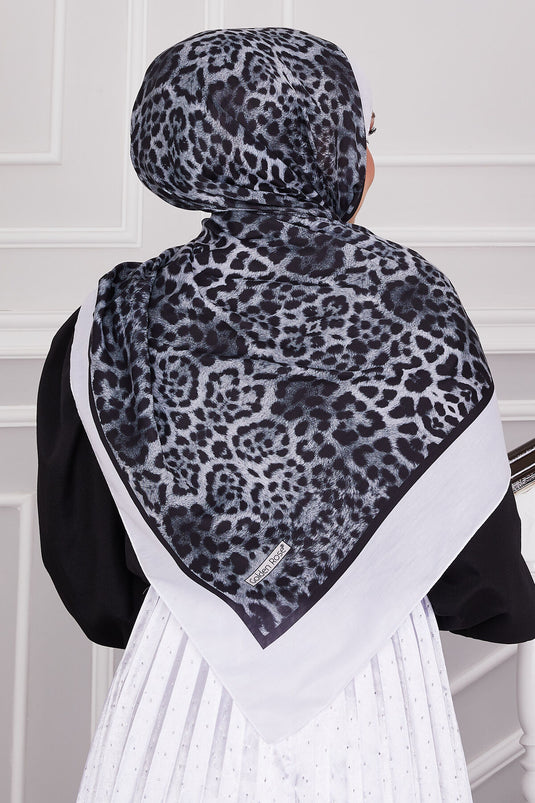 Sena Leopard Patterned Scarf Leopard