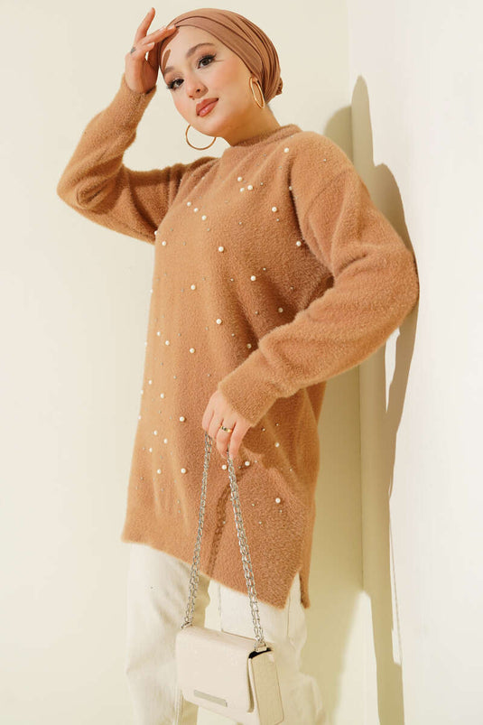 Bearded Tunic Latte with Sprinkled Pearls