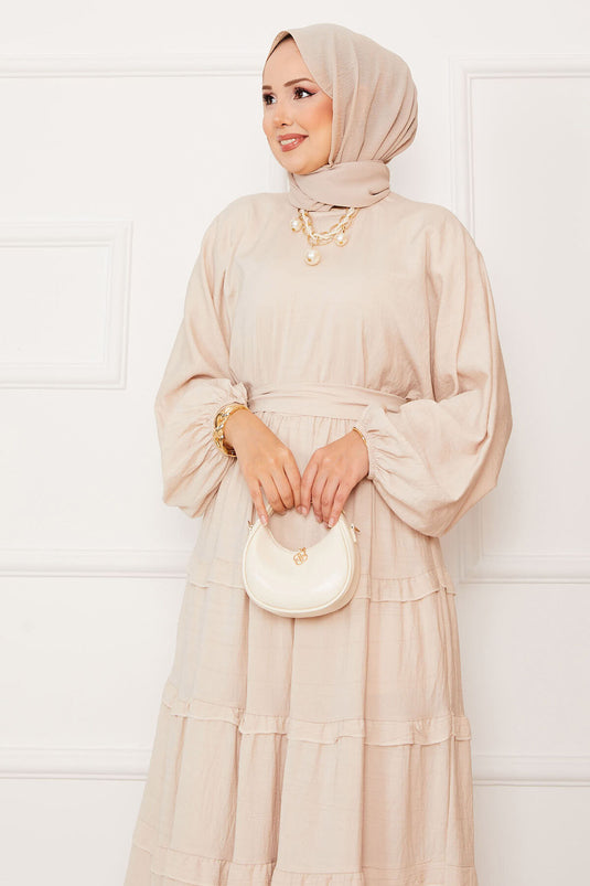 Abito hijab a strati con cintura rimovibile beige