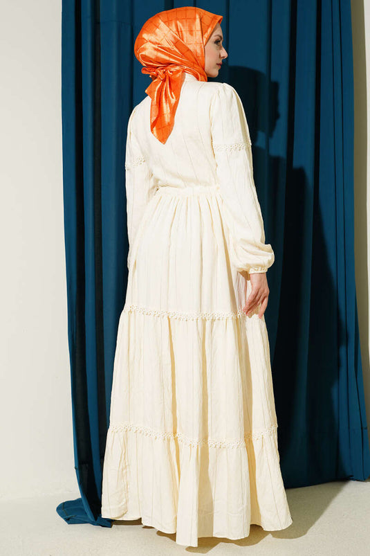 Sim Çizgili Güpür Detaylı Elbise Bej