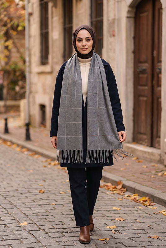 Écharpe D'Épaule Détaillée Gris Fumé
