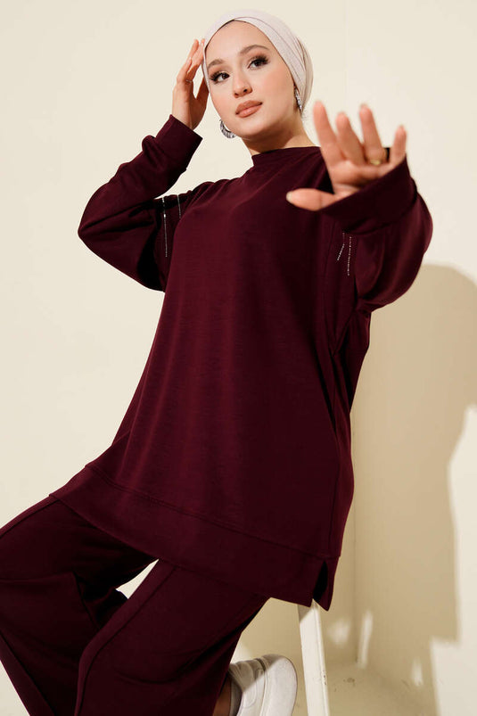 طقم لويشا من قطعتين بتفاصيل حجرية بلون بورجوندي