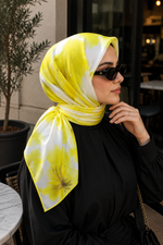 Série D'écharpes À Motif Floral Doux En Jaune