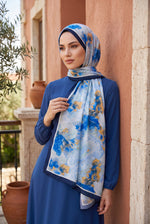 Châle doux à motif floral bleu marine
