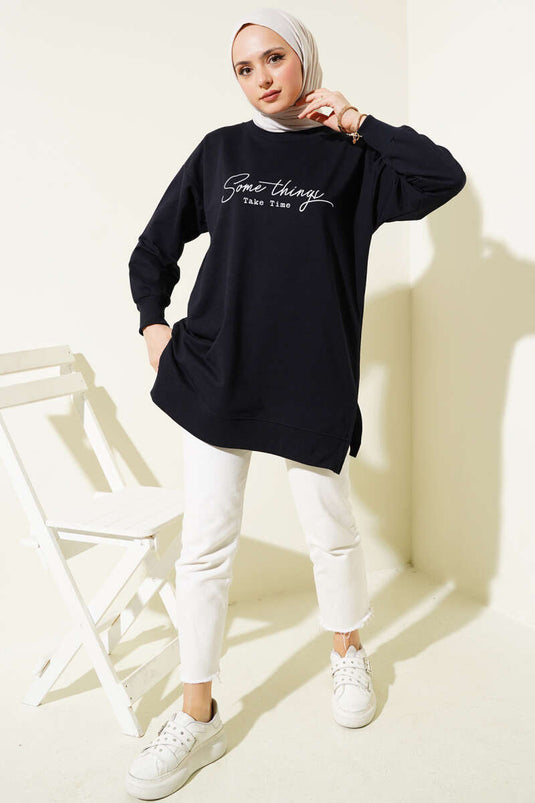 تونيك مطبوع عليه Something Two-string باللون الأزرق الداكن