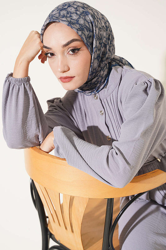 Autumn Breeze Indigo Scarf