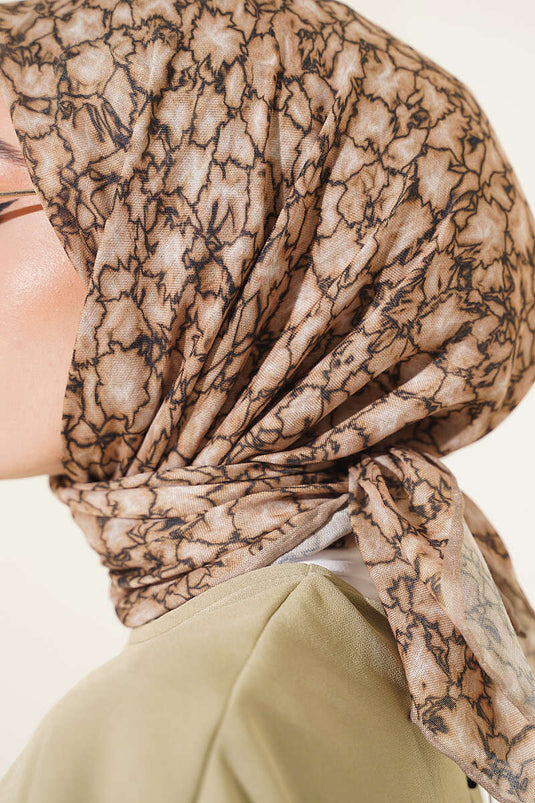 Autumn Breeze Scarf Beige