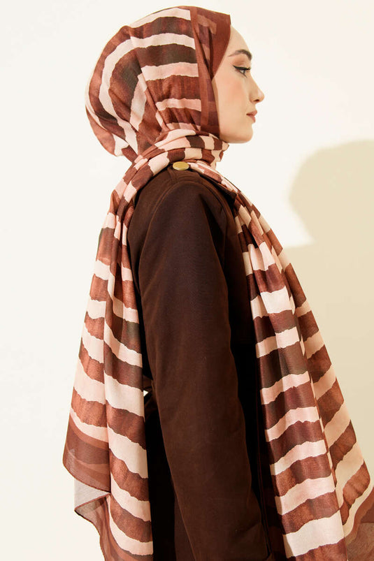 Bufanda Lina con estampado de palitos, color café