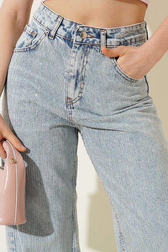 Pantalon en jean clair avec détails en pierre Su Yolu