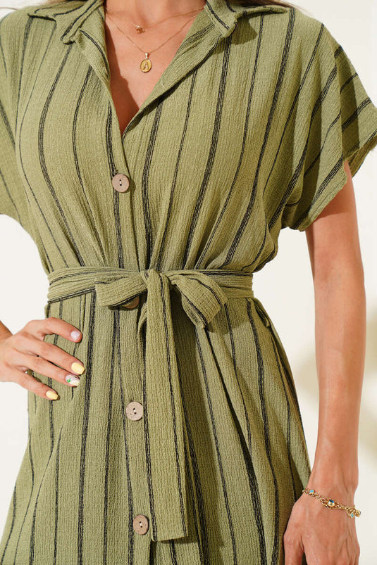 فستان مخطط رفيع بأزرار خشبية، أخضر فاتح