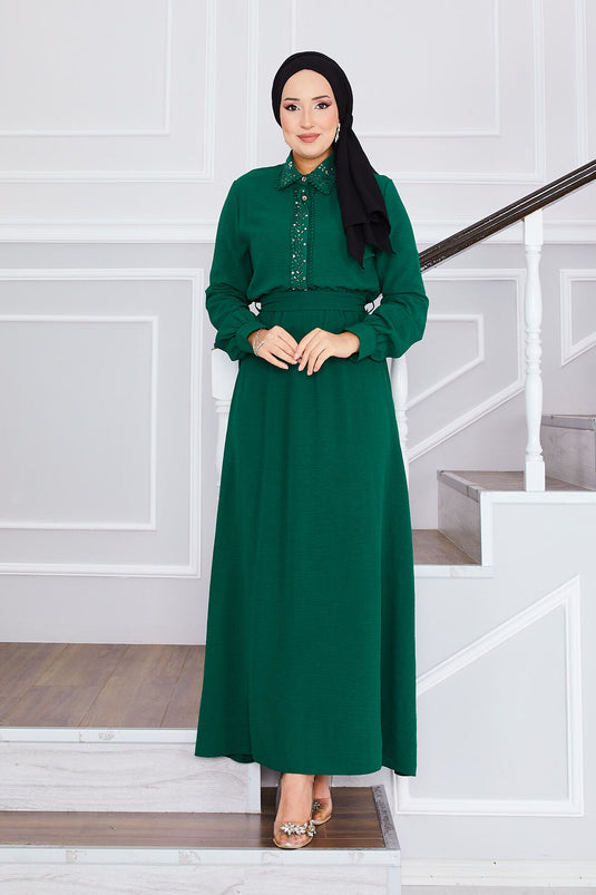 Hijab-Kleid mit Steindetails und plissierter Taille Smaragd