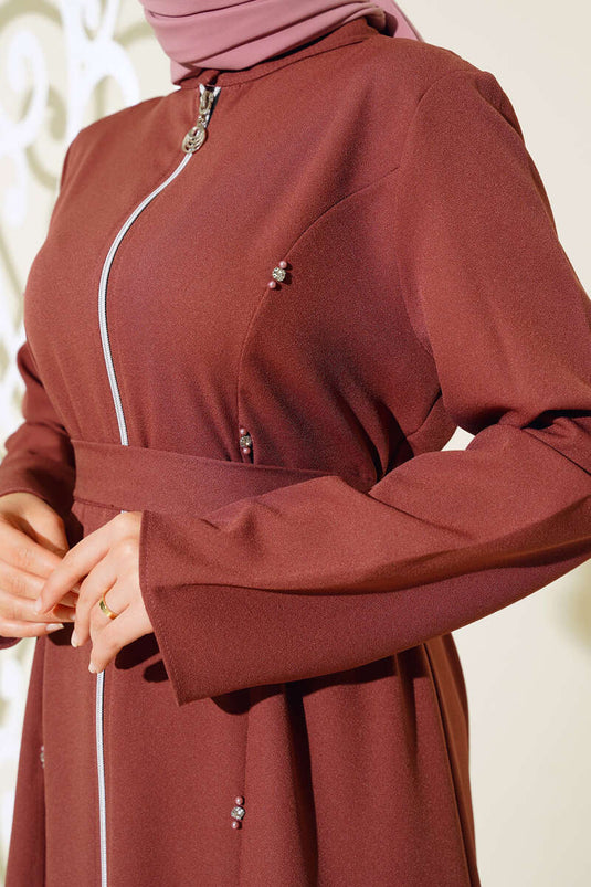 Abaya zippée détaillée pierre bordeaux