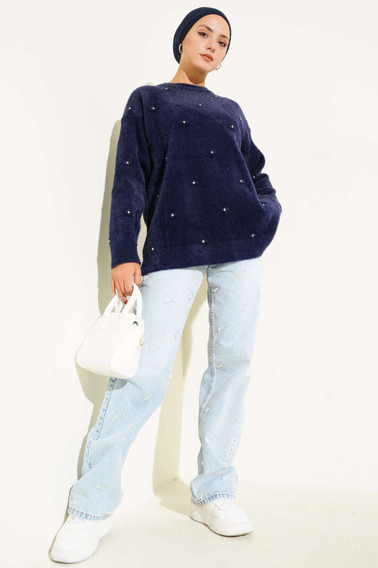 سترة لحية بتفاصيل حجرية باللون الأزرق الداكن