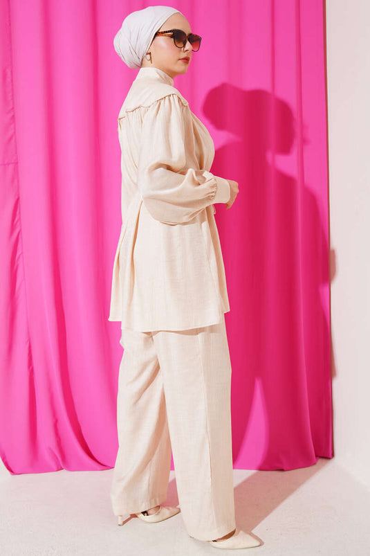 Taş Düğmeli Büzgülü İkili Takım Bej