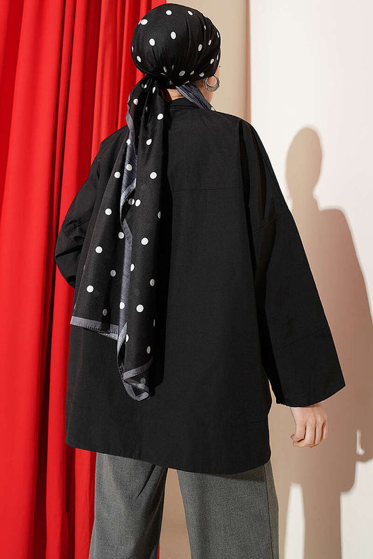 Camicia Oversize con Bottoni in Pietra Nera