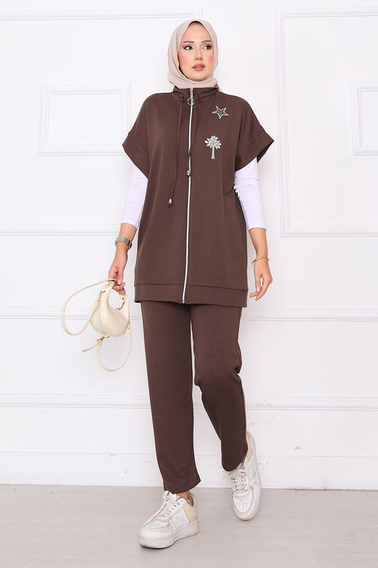 Ensemble gilet zippé brodé de pierres marron