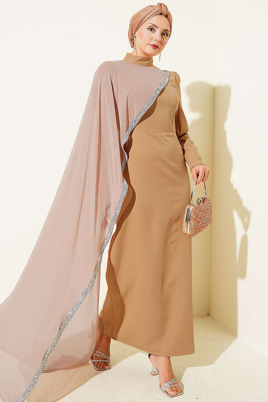 Abendkleid Mit Tüllcape Und Steinstreifen Latte