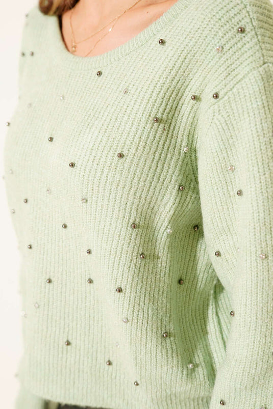 كنزة صوفية محبوكة بدون ظهر مزينة بالأحجار باللون الأخضر الفاتح