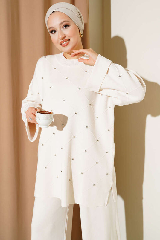 Stoned Diamond Pattern Knitwear Two-Piece Set Beige