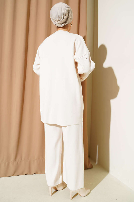 Stoned Diamond Pattern Knitwear Two-Piece Set Beige