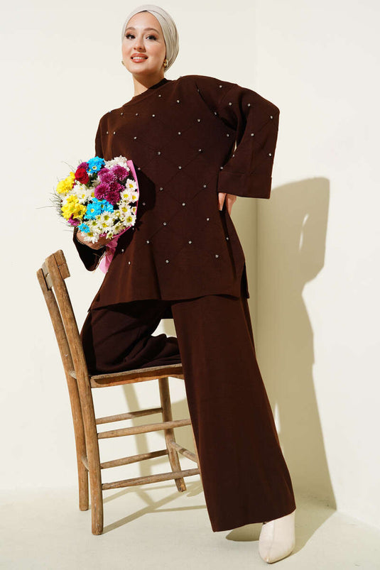 Stoned Diamond Pattern Knitwear Two Piece Set Brown
