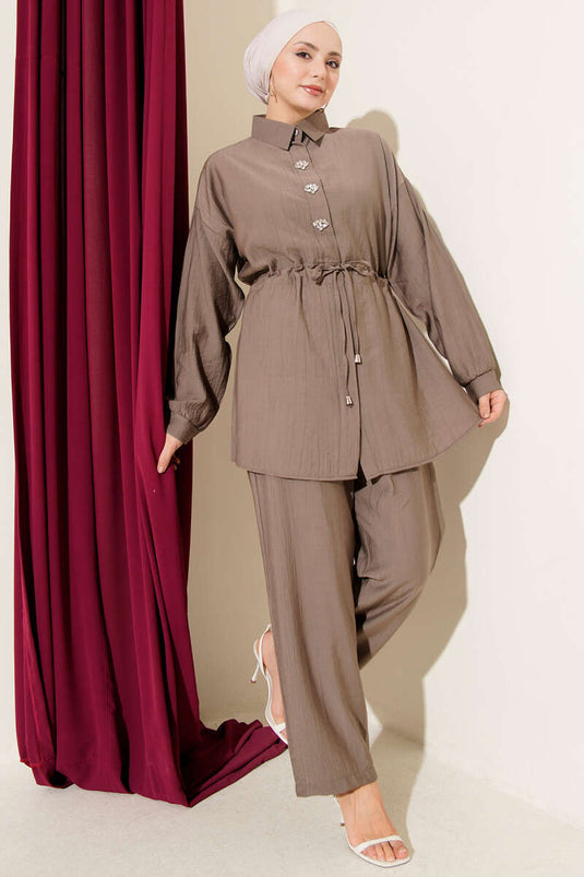 Ensemble tunique à ceinture avec pierre, deux pièces, couleur vison