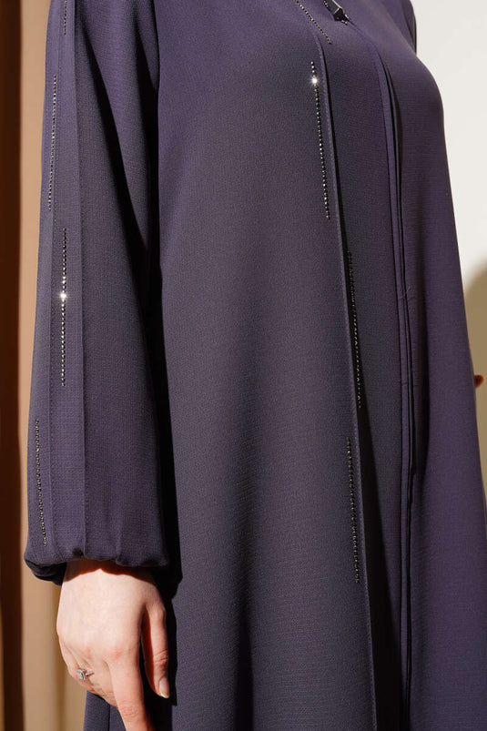 Abaya grande taille rembourrée avec épaules cousues en pierre de couleur fumée