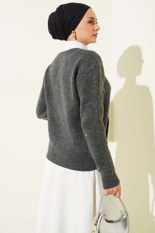 Gilet court en maille anthracite orné de strass et zippé