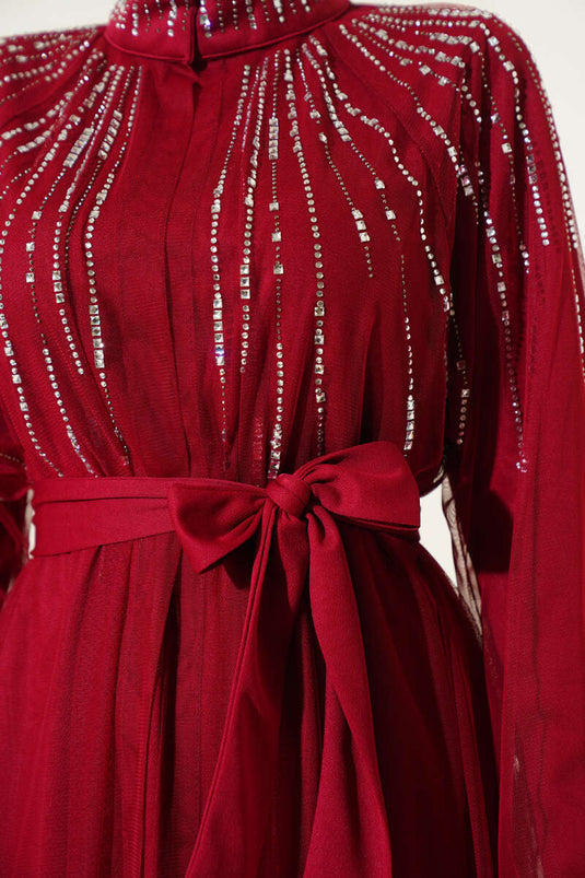 Abaya avec cape en tulle laqué, bordeaux