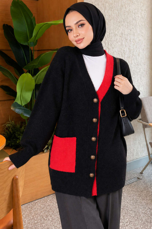 Gilet Noir À Poches Et Détail De Barbe