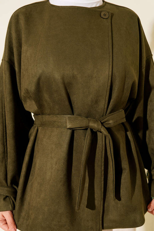 جاكيت من جلد الغزال بحزام بزر واحد، لون كاكي