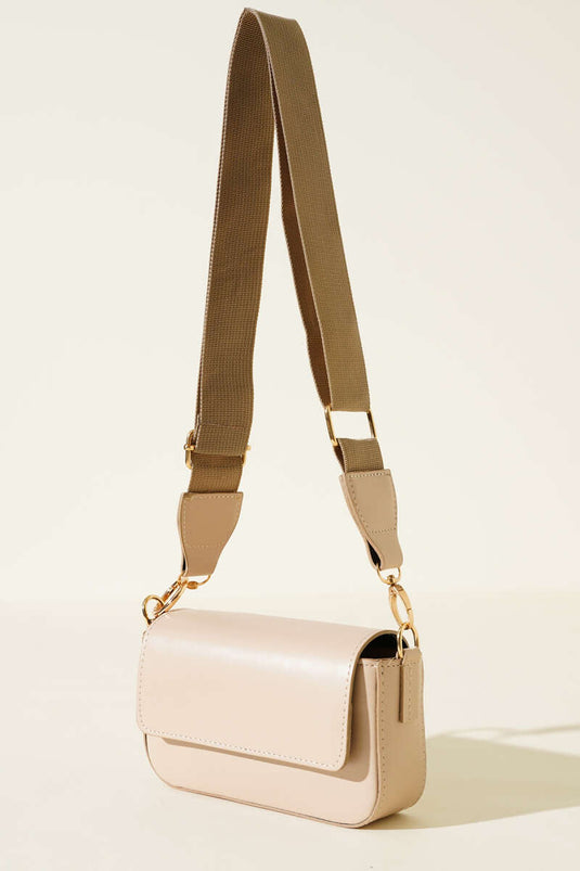 Schoudertas met één compartiment en magneetsluiting, beige